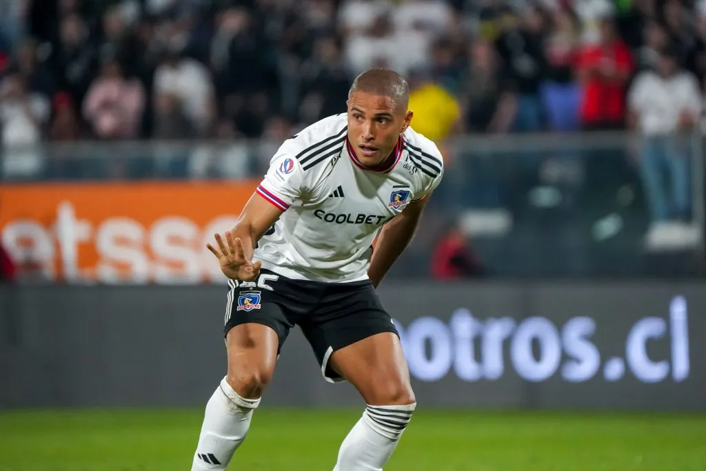 Leandro Benegas recupera el olfato de gol en Colo Colo tras 119 días sin anotar en el Cacique (Guille Salazar)
