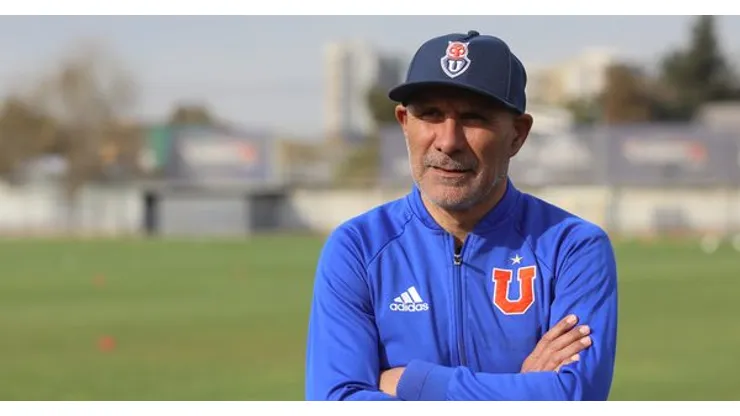 Puyol prefiere ver el vaso medio lleno en la U pese a la derrota con Magallanes.