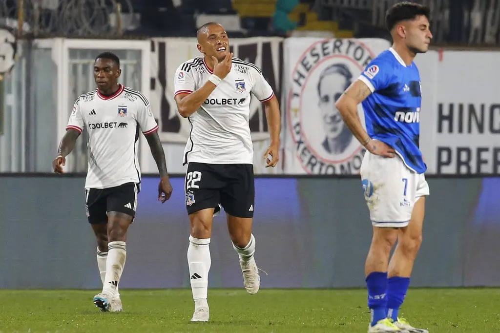 Benegas celebrando su gol ante el conjunto Acerero | Foto: Sebastian Cisternas/Photosport