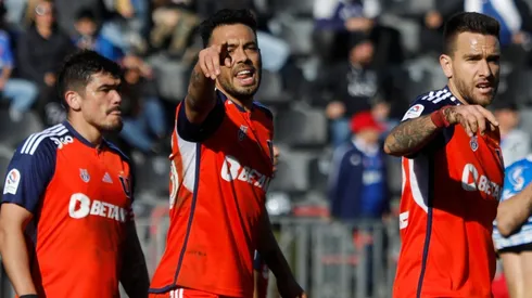 Nuevamente existieron desatenciones en la zona defensiva de la Universidad de Chile.