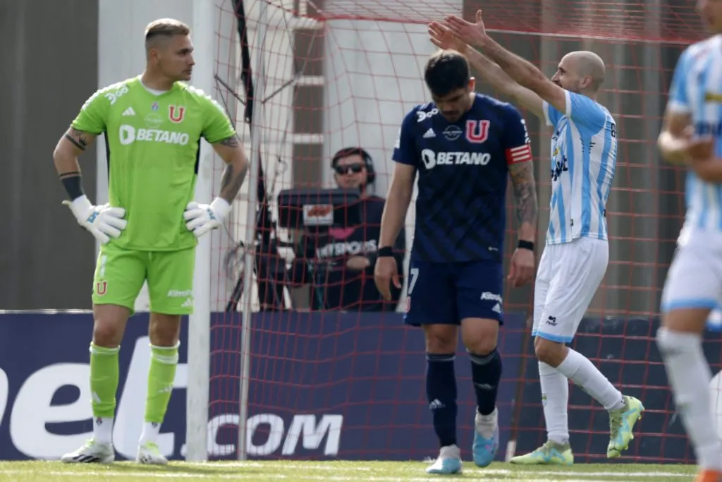 La U recibió un nuevo mazazo dentro del torneo nacional | Foto: Photosport