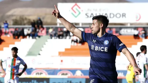 Alexander Aravena pone en jaque a la Universidad Católica tras un nuevo interesado en el extranjero