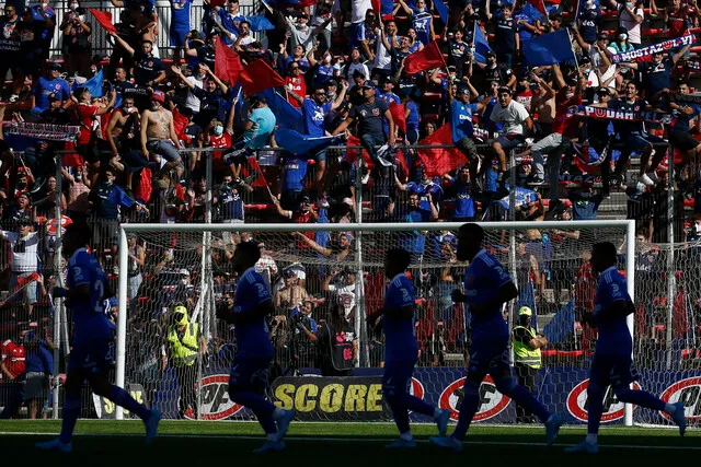 Los hinchas de la U dirán presente en La Calera este domingo (Photosport)