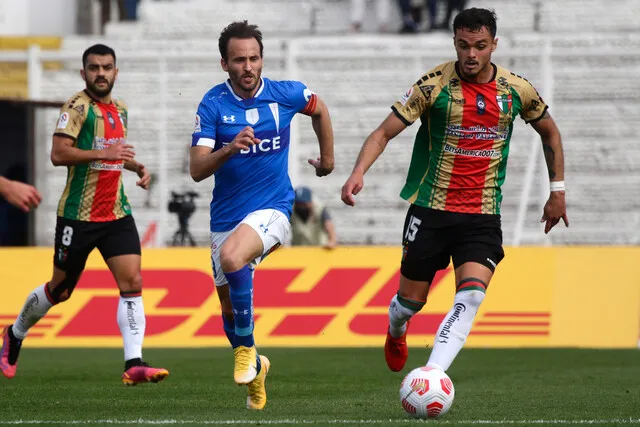 Fernández durante su paso por Palestino (Photosport)