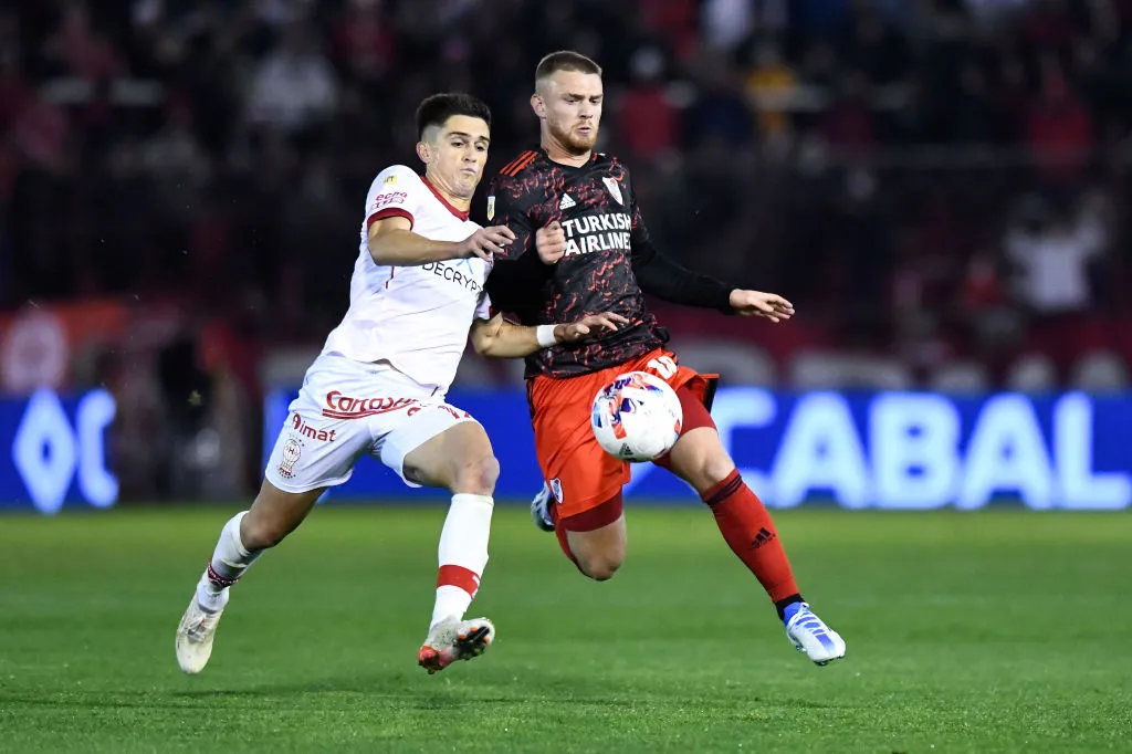 Guillermo Soto no se moverá de Huracán. | Foto: Getty Images