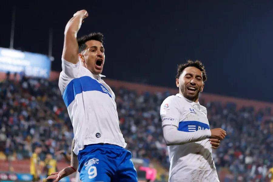 Universidad Católica busca poder imponerse ante Cobresal | Foto: Photosport