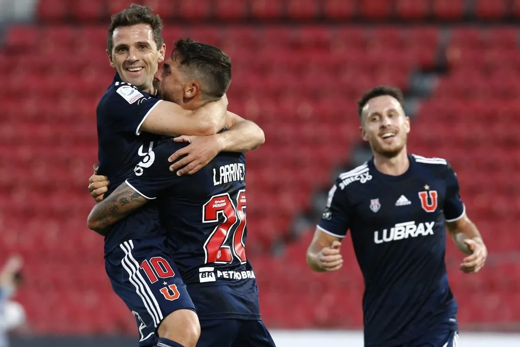 Montillo se reencontrará con la U y Joaquín Larrivey | Foto: Photosport