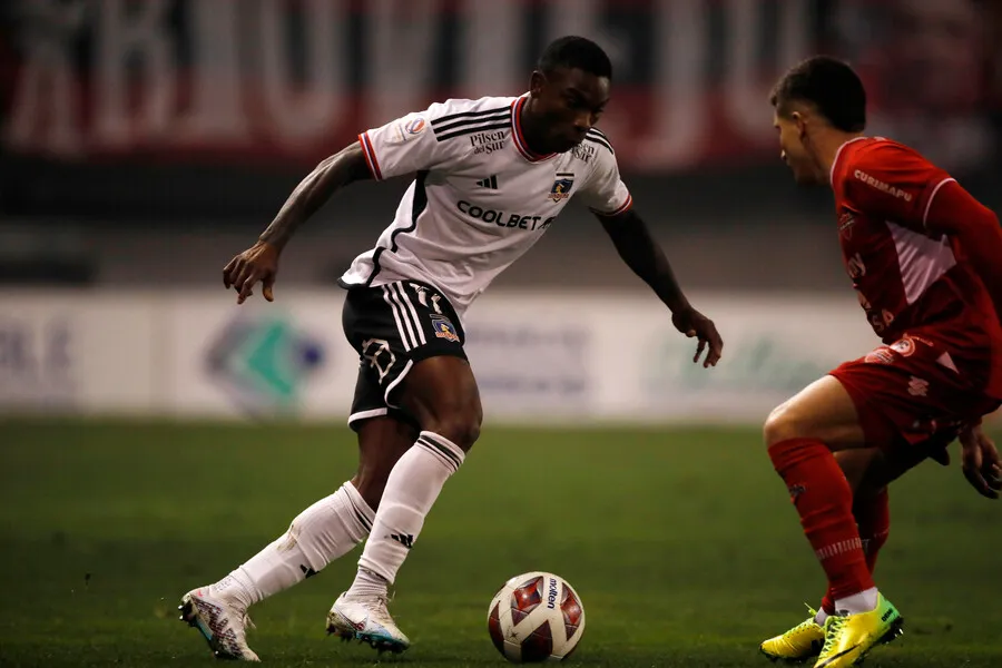 Castillo no convence en Colo Colo. | Foto: Photosport
