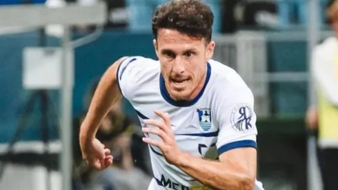 Ángelo Henríquez no la pasa bien en Rusia.