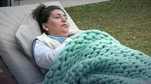 La Pincoya se desdobla, escapa de Gran Hermano y viaja a Chiloé