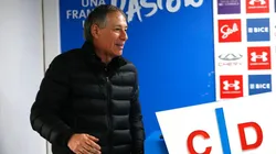 Ariel Holan podría tener una rápida revancha y dirigir a un grande de Sudamérica