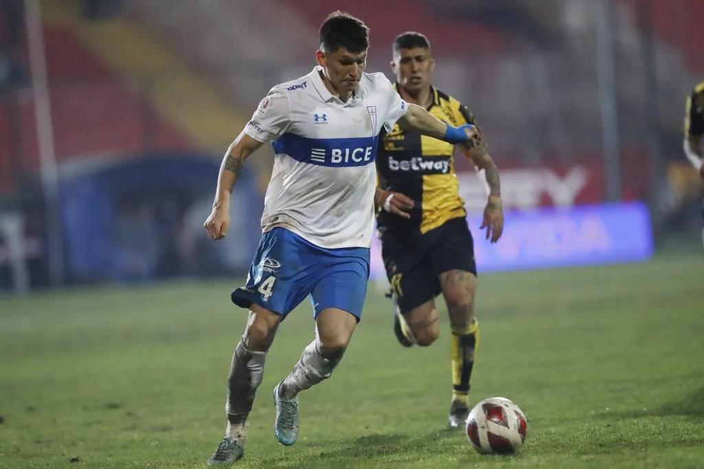 Alfonso Parot sabe que la UC mejorará de la mano de Rodrigo Valenzuela (Photosport)