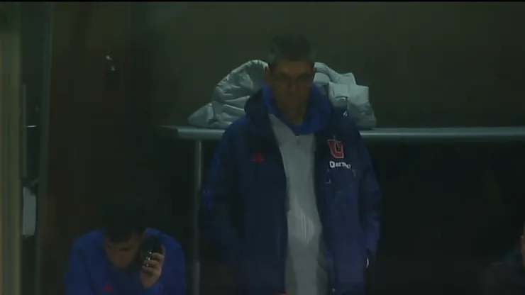 Mauricio Pellegrino sufre más de la cuenta en el Santa Laura por no poder impartir las instrucciones en la U
