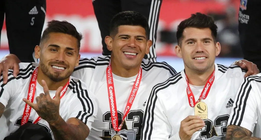 Fuentes y Pavez son inamovibles en el esquema de Quinteros | Foto: Photosport