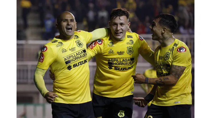 Humberto Suazo será compañero de ex Colo Colo que fichó por San Luis de Quillota (Foto: Photosport)