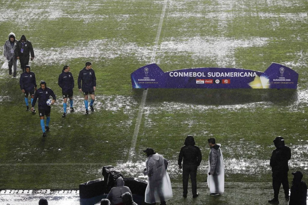 Audax Italiano ha contado con problemas para recibir a Ñublense en el estadio Ester Roa debido a las lluvias en Concepción (Foto: Photosport)