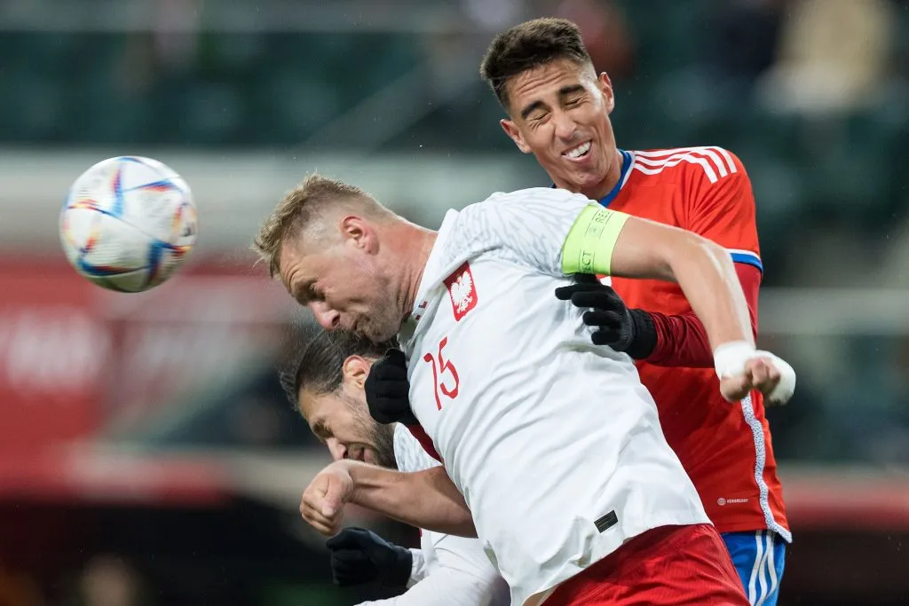 Diego Valencia defendiendo la camiseta de la Selección Chilena | Foto Olimpik/Photosport