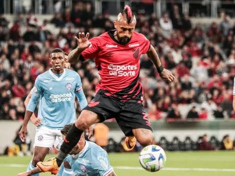 Arturo Vidal pudo jugar en un grande de la Premier League