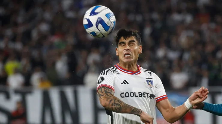 Erick Wiemberg recibe toda clase de críticas de los hinchas de Colo Colo