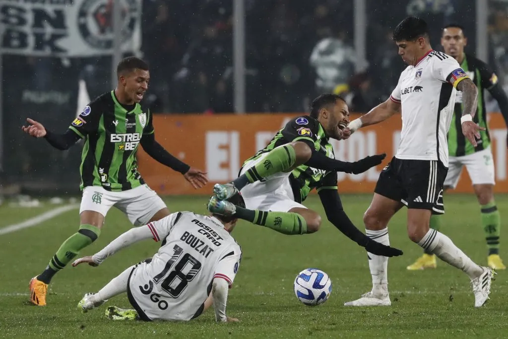 Colo Colo no hizo nada en Belo Horizonte y cae por 3-0 ante los brasileños del América MG (Photosport)