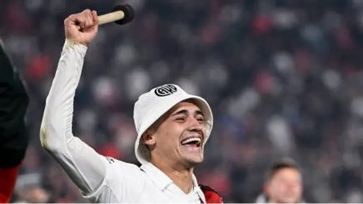 BUENOS AIRES, ARGENTINA - JULY 15: Pablo Solari of River Plate celebrates after a match between River Plate and Estudiantes as part of Liga Profesional 2023 at Estadio M?s Monumental Antonio Vespucio Liberti on July 15, 2023 in Buenos Aires, Argentina. (Photo by Diego Haliasz/Getty Images)