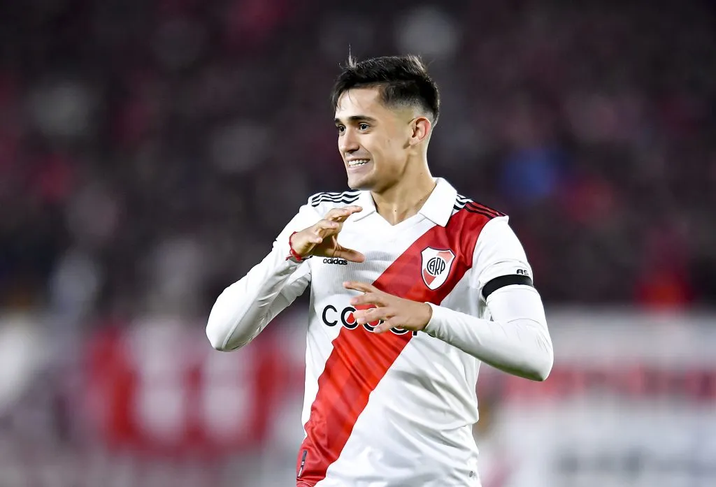 El ex Colo Colo, Pablo Solari, grita campeón en Argentina