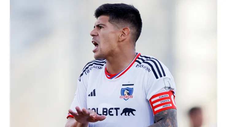 Esteban Pavez se habría peleado duramente con Gustavo Quinteros en Brasil