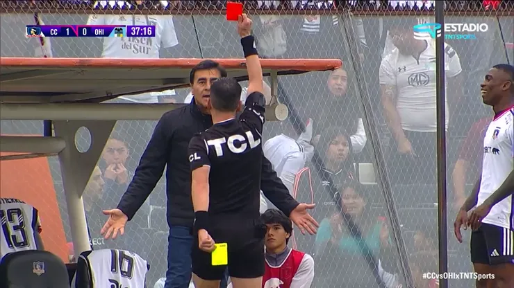 Gustavo Quinteros fue expulsado (Foto: TNT Sports)
