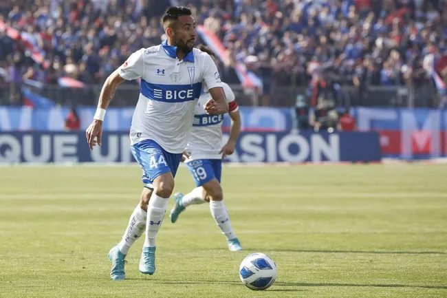 Isla no se detiene y sigue buscando club | FOTO: Jonnathan Oyarzun/Photosport