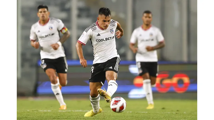 Vicente Pizarro regresa a la titularidad en Colo Colo en el Campeonato Nacional 2023 (Foto: Photosport)