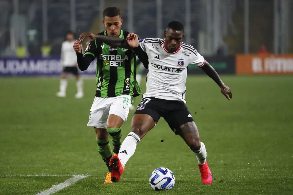 Fabián Castillo jugó un tiempo en el triunfo de Colo Colo ante el América MG por la Copa Sudamericana (Foto: Photosport)