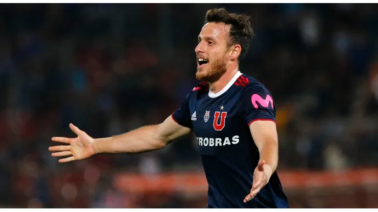 Henríquez sigue haciendo noticia y ahora tiene nuevo club.