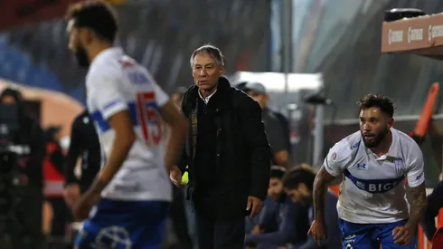 Un ídolo extranjero de la UC critica con todo a Ariel Holan y a los refuerzos que llegaron al club