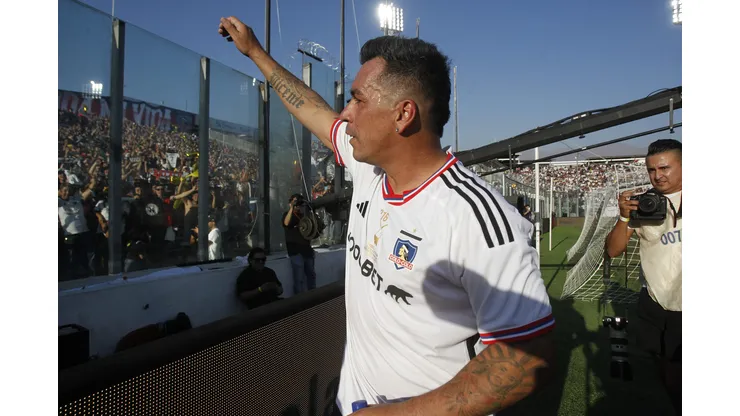 Esteban Paredes espera que lleguen los goles para Colo Colo (Foto: Photosport)