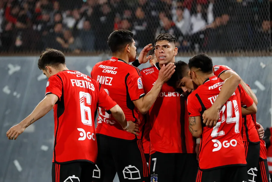 Colo Colo busca una victoria como local | Foto: Photosport