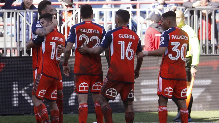 Francisco Eguiluz pide a gritos un goleador a la Universidad de Chile