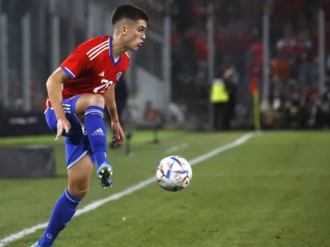 Hinchas de Huracán le abren la puerta de salida a Soto a la UC