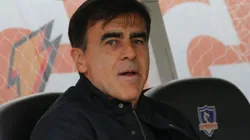 Gustavo Quinteros vuelve a manifestar su disconformidad con el mercado de fichajes de los albos (Foto: Photosport)