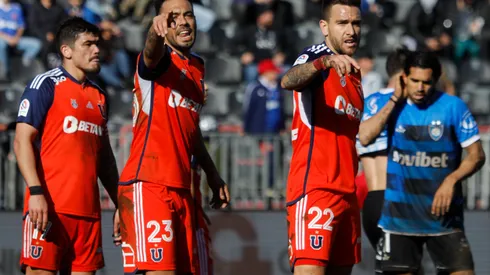 Marcos González aplaude a la zaga de la U