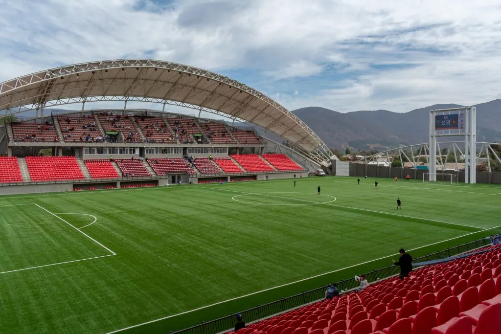 En La Calera sería el duelo entre Magallanes y la U (Archivo)