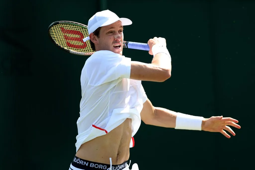 Nicolás Jarry buscará sorprender a Carlos Alcaraz (Foto: Getty)