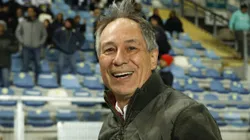 La UC quiere hacer feliz a Ariel Holan y va nuevamente por su gran anhelo en el medioterreno