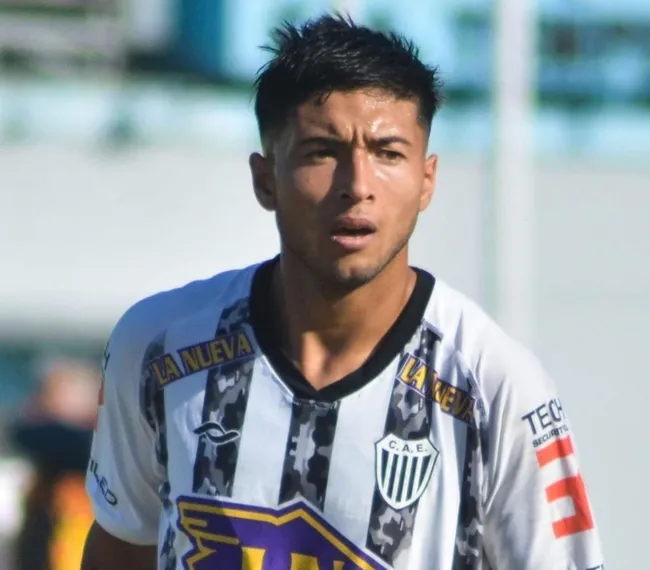 Colo Colo tiene en su radar para la juvenil a un nuevo delantero, Ian Vera (Instagram)