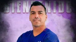 Esteban Paredes oficialmente fue anunciado como nuevo jugador del SAU tras su partido de despedida de Colo Colo