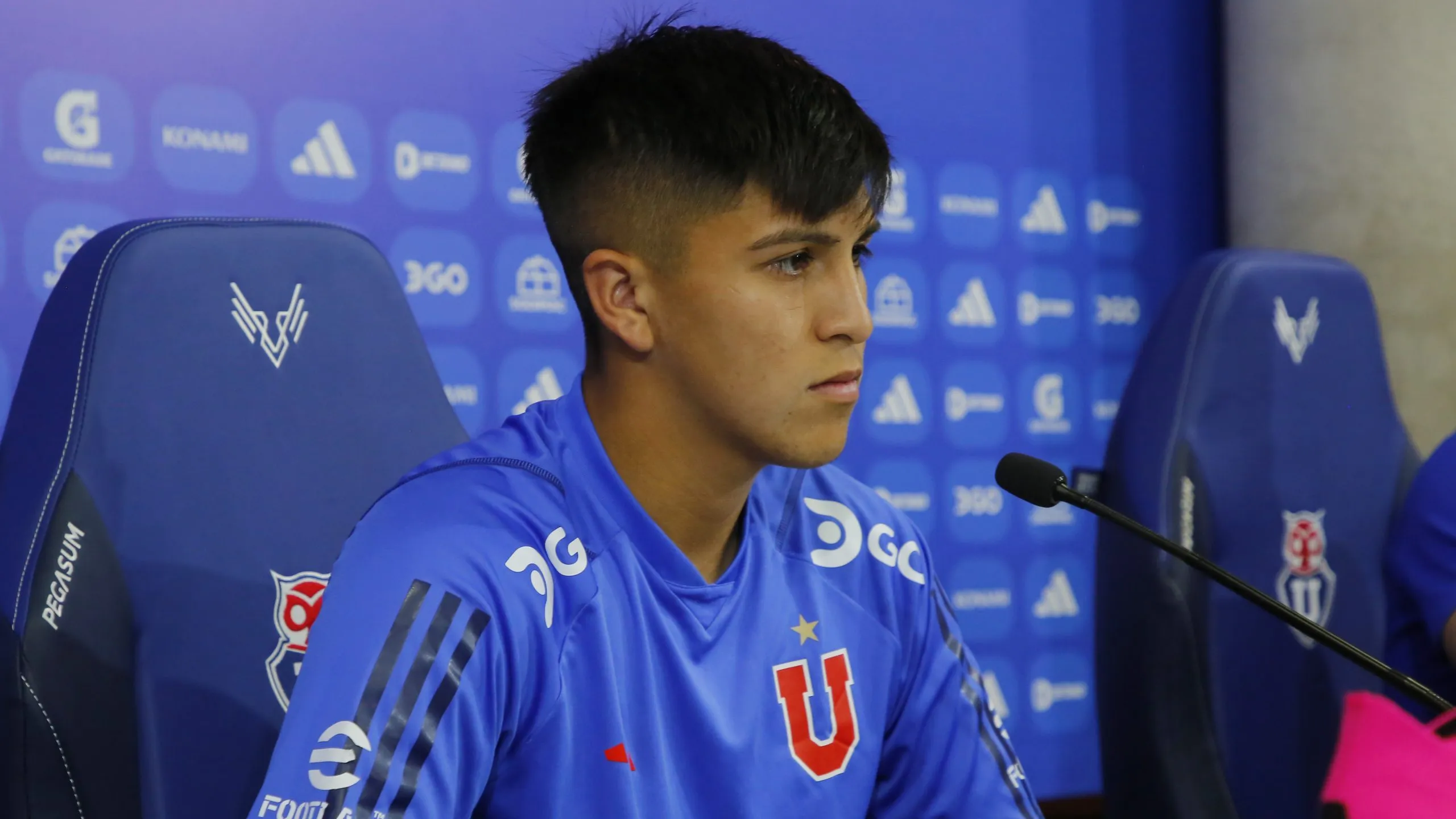Marcelo Morales se ganó su camiseta de titular en la Universidad de Chile (Photosport)