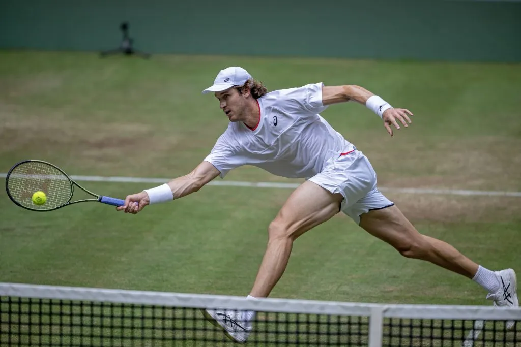 Nicolás Jarry se mide ante Jason Kubler por la segunda ronda de Wimbledon 2023 (Foto: Getty)