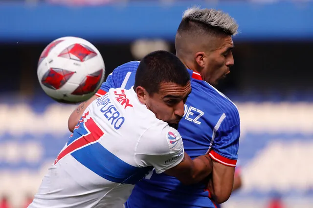 Ante la UC en Concepción, fue la ultima vez en una cancha para Leandro Fernández (Photosport)