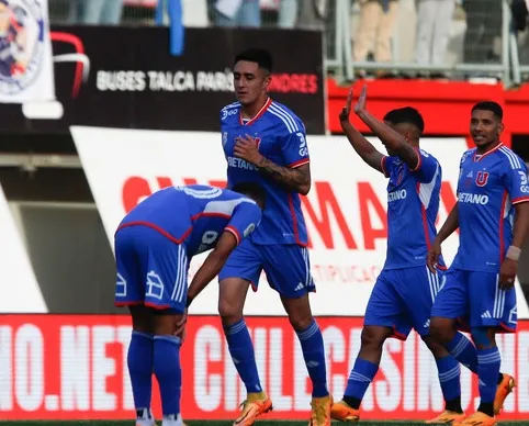 95′ minutos ha jugado Tapia en lo que va de torneo (Photosport)