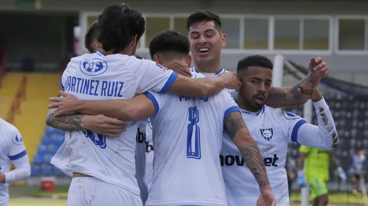 Huachipato es el campeón de invierno en el fútbol chileno a la espera de la segunda rueda