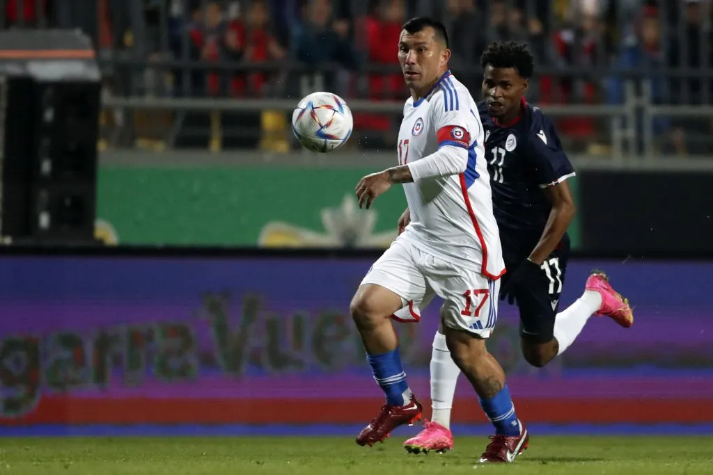 Gary Medel tendría nuevo club | Foto: Photosport